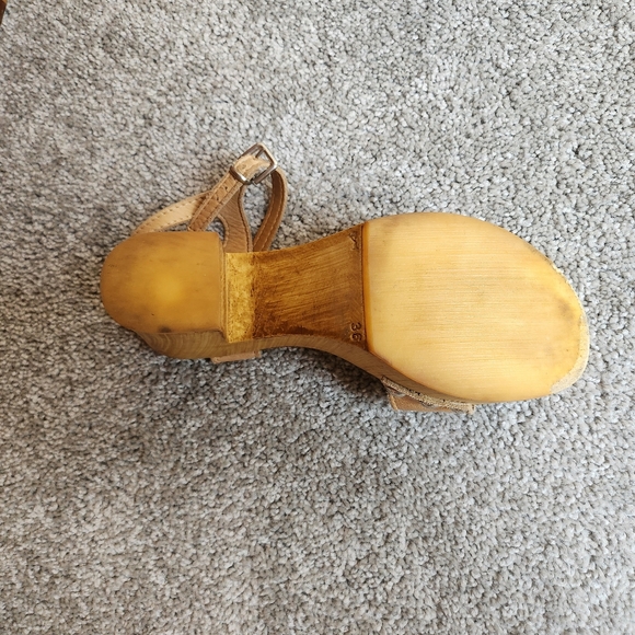 Steve Madden Lavii Tan Leather Wooden Platform 70s Sandals - Picture 6 of 11